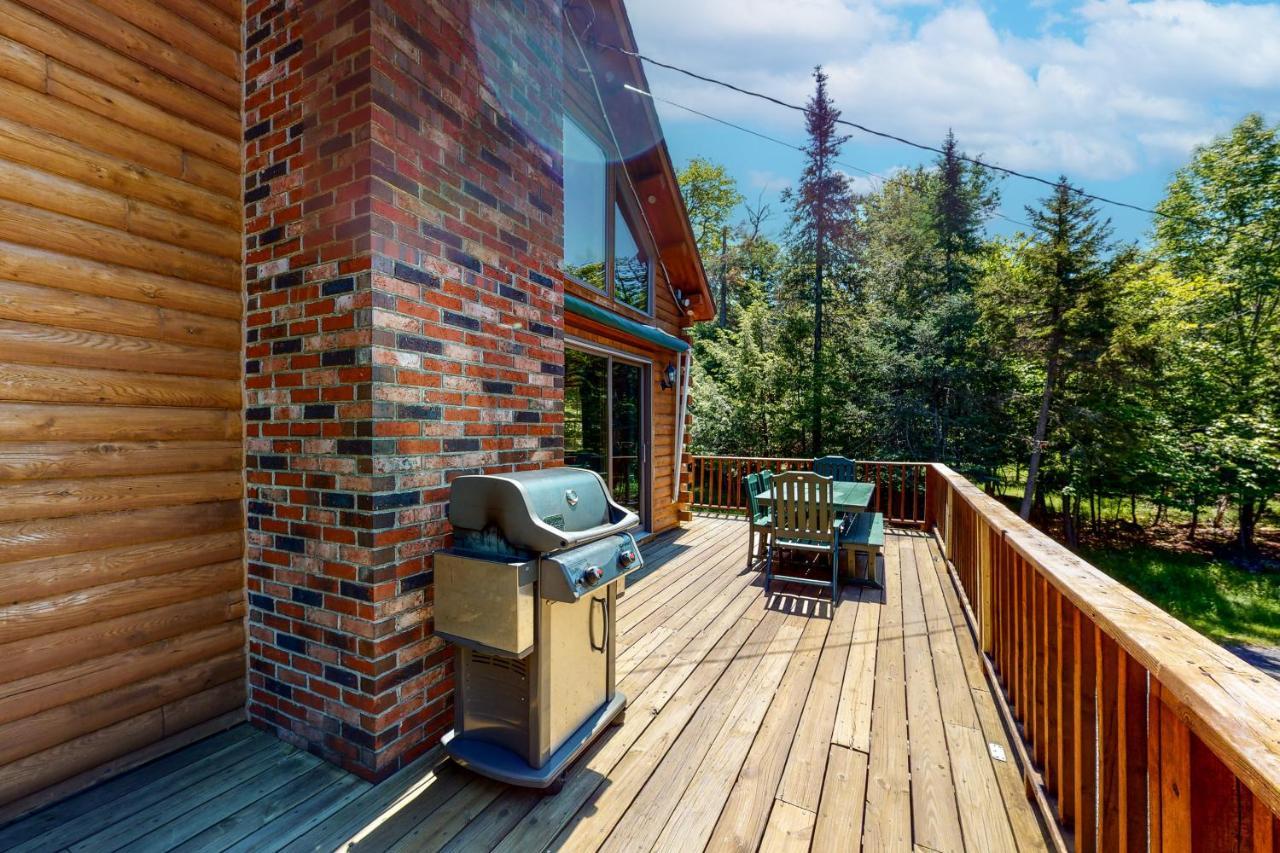 Mooseleuk Lodge The Highlands 외부 사진
