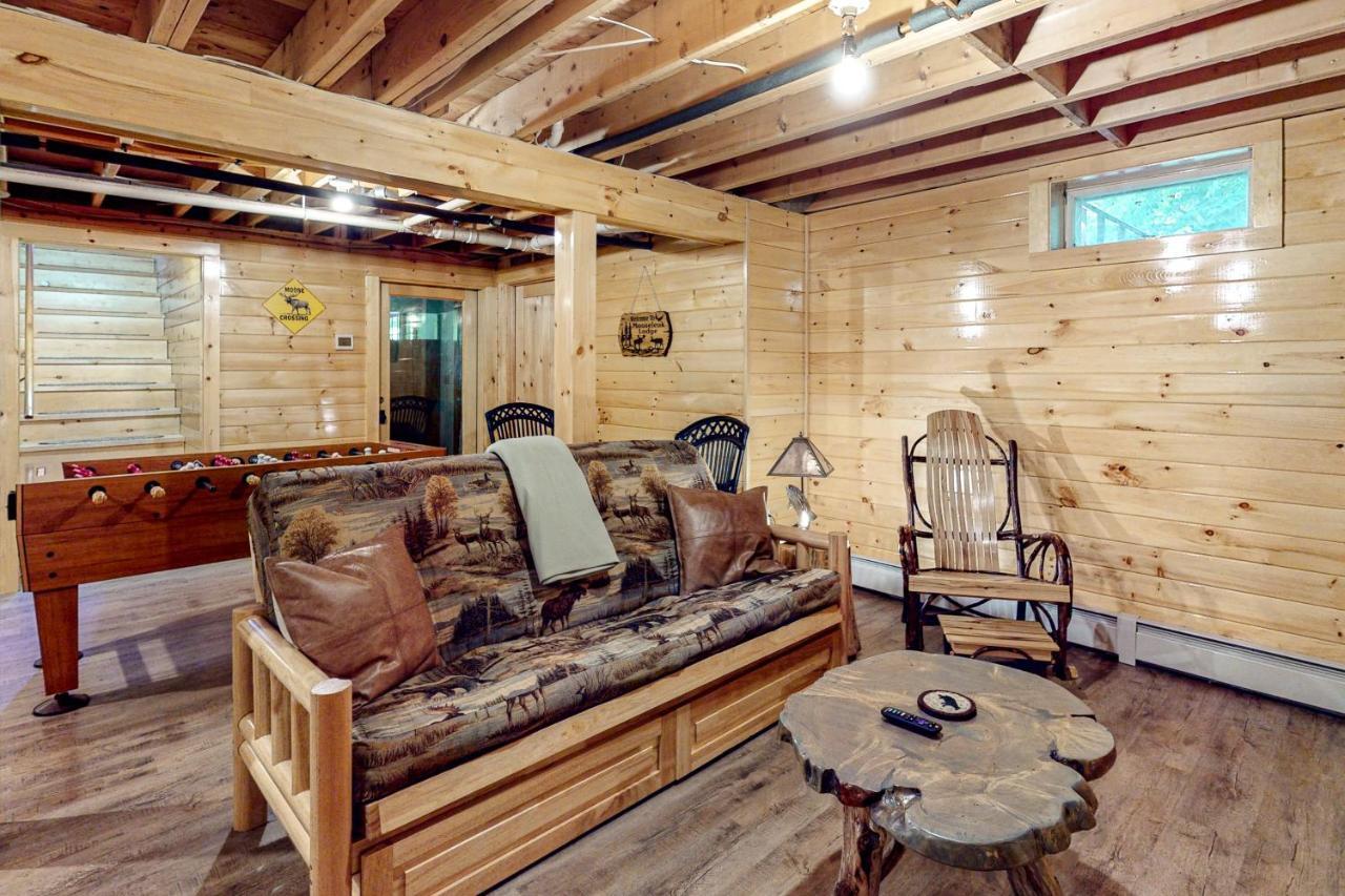 Mooseleuk Lodge The Highlands 외부 사진
