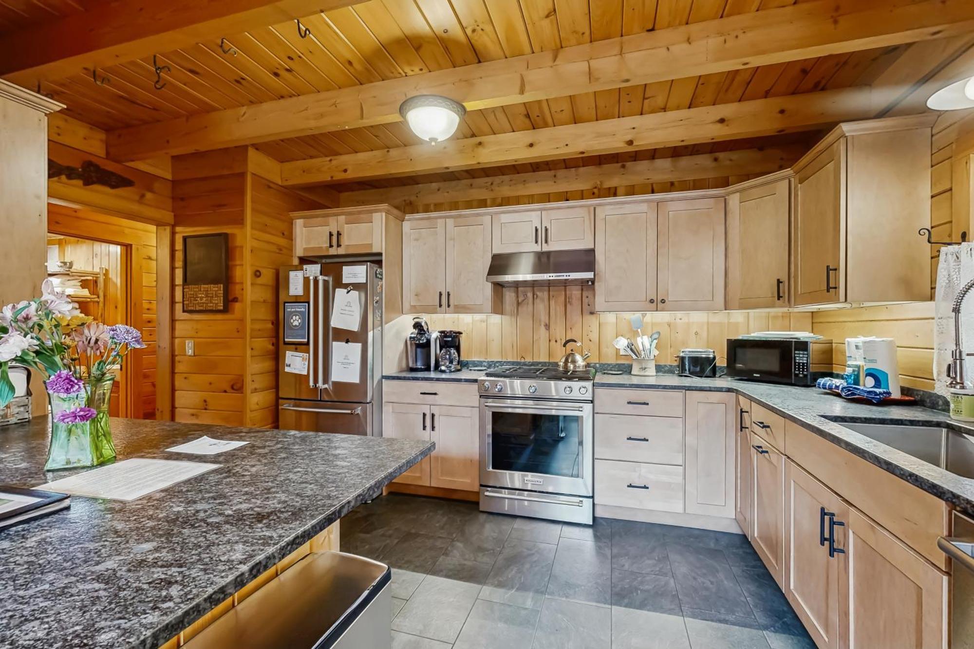 Mooseleuk Lodge The Highlands 외부 사진